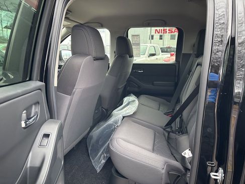 New 2026 Nissan Frontier SV w/ All-Weather Content Package AWD/4WD image 15