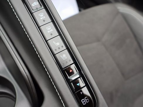 Used 2025 Chevrolet Corvette Z06 w/ Z07 Performance Package image 14