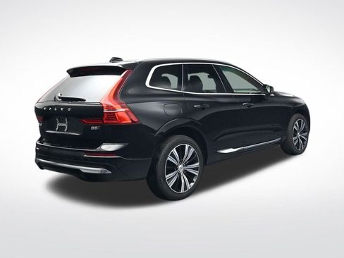 Used 2023 Volvo XC60 B5 Ultimate image 6