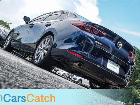 Used 2019 MAZDA MAZDA3 Sedan FWD image 5
