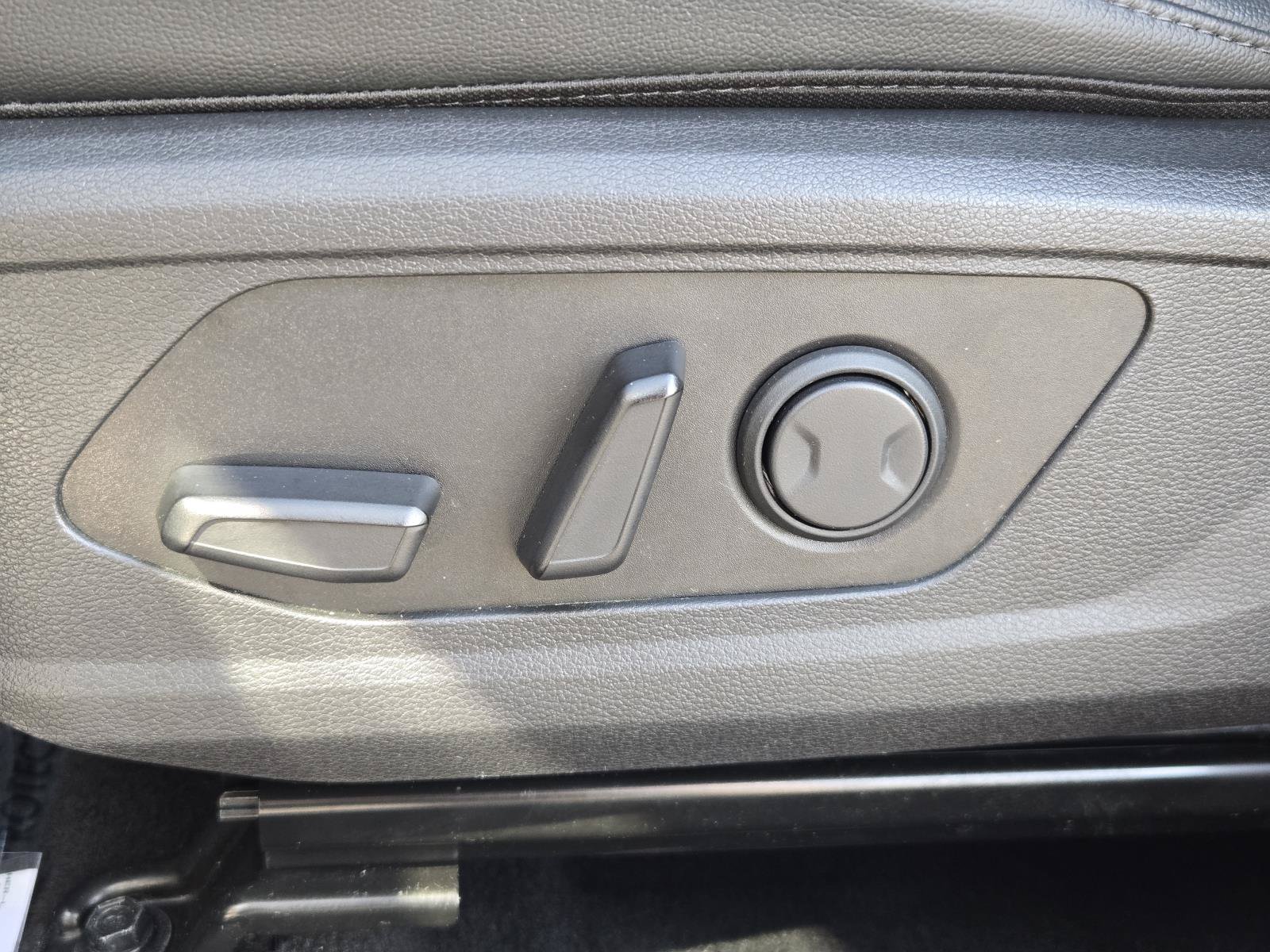 Used 2023 Kia Sportage EX FWD image 23