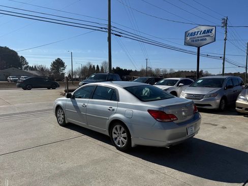 Used 2006 Toyota Avalon XLS image 5