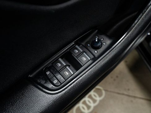 Used 2020 Audi Q8 Premium w/ Black Optic Package image 32