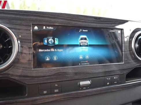 Used 2019 Mercedes-Benz Sprinter 170 image 25