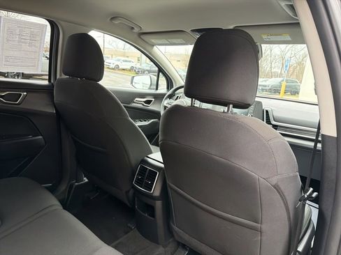 Certified 2023 Kia Sportage LX image 15
