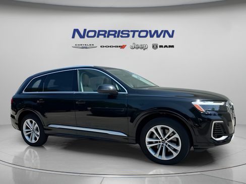 Used 2025 Audi Q7 3.0T Premium Plus w/ Premium Plus Package AWD/4WD image 8