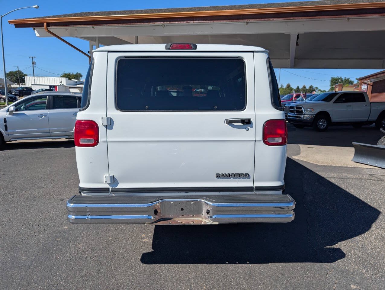 Used 2002 Dodge B3500 RWD image 6