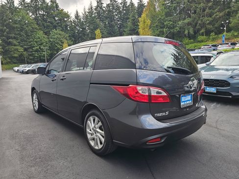 Used 2015 MAZDA MAZDA5 Sport FWD image 5