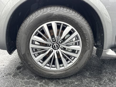 Used 2022 Nissan Armada SV w/ SV Appearance Package image 12