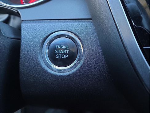 Used 2018 Toyota Camry XSE image 22