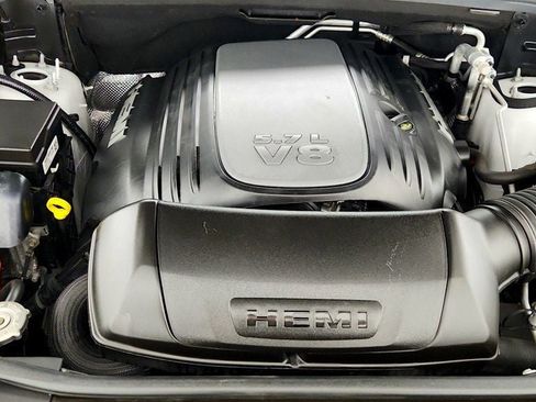 Used 2022 Dodge Durango R/T w/ Blacktop Package AWD/4WD image 27