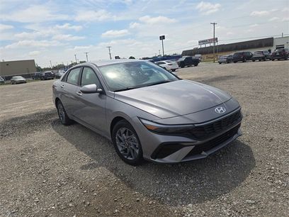 New 2025 Hyundai Elantra Blue