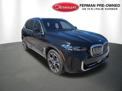 Used 2025 BMW X5 xDrive50e image 1