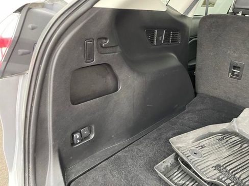 Used 2024 Ford Edge SEL w/ Convenience Package image 27