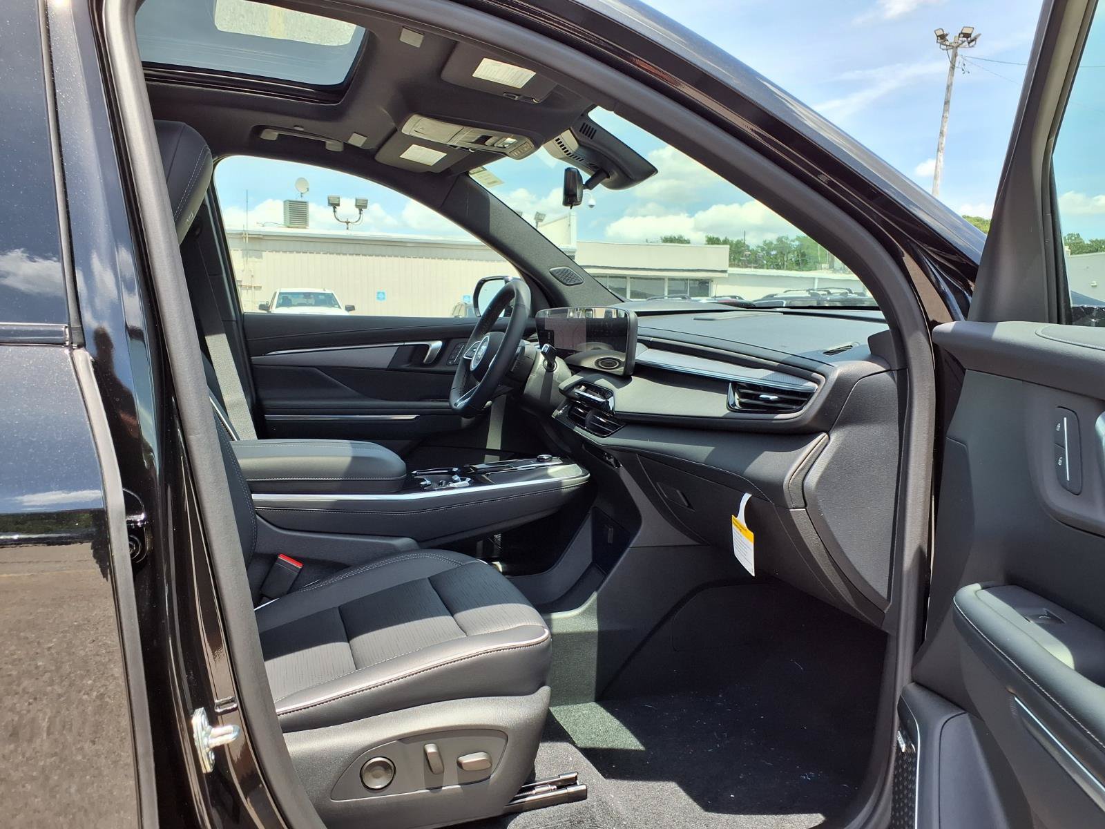 New 2026 Buick Enclave Sport Touring w/ Power Package FWD image 20