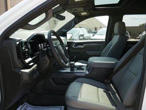 New 2026 Chevrolet Silverado 1500 LTZ w/ LTZ Premium Package image 15