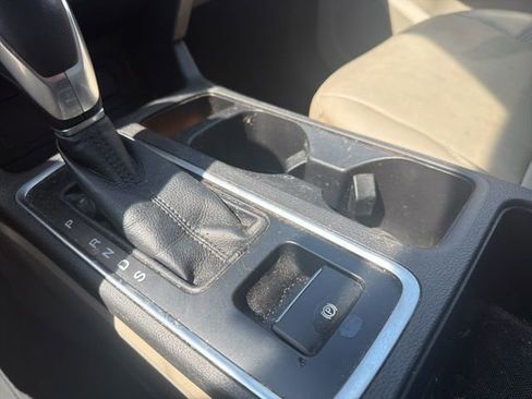 Used 2018 Ford Escape SEL FWD image 33