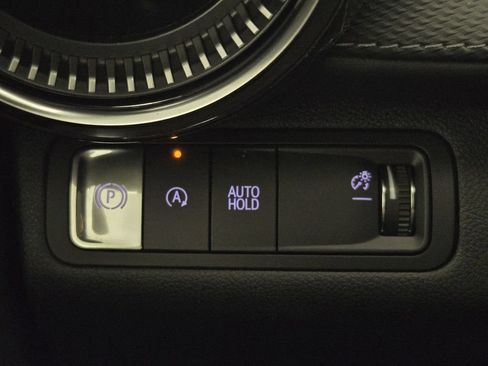 New 2026 Chevrolet Equinox LT w/ Convenience Package II FWD image 23