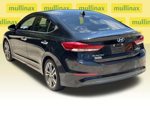 Used 2017 Hyundai Elantra Limited FWD image 9