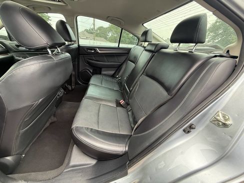 Used 2018 Subaru Legacy 3.6R Limited AWD/4WD image 32