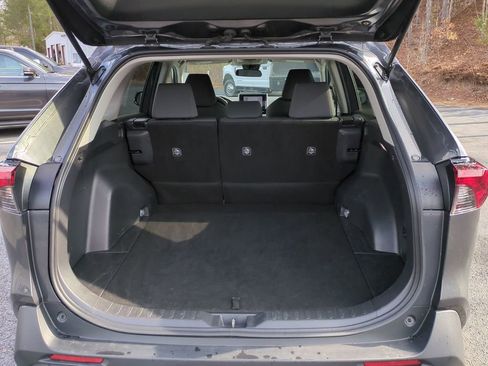 Used 2024 Toyota RAV4 XLE image 15