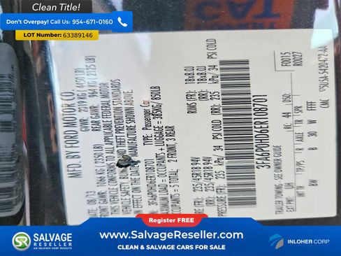 Used 2014 Ford Fusion SE w/ Equipment Group 202A FWD image 16