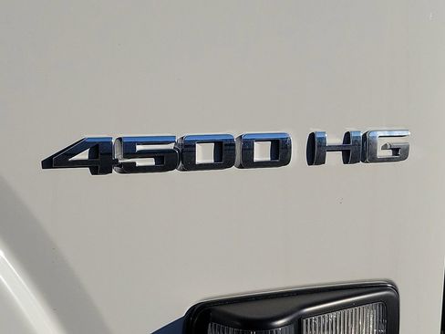 New 2024 Chevrolet Low Cab Forward image 17