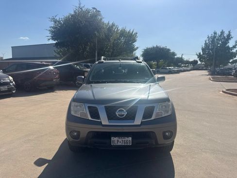 Used 2016 Nissan Frontier PRO-4X w/ Pro-4x Luxury Package AWD/4WD image 8