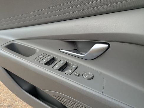 Used 2023 Hyundai Elantra Blue w/ Cargo Package image 18