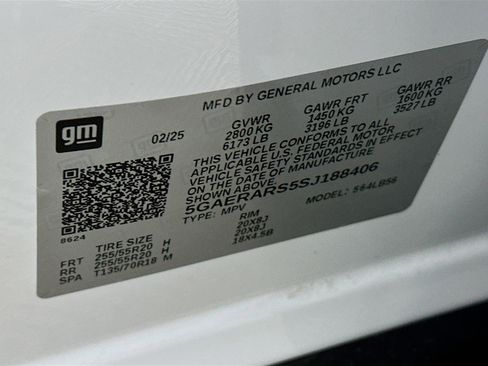 Used 2025 Buick Enclave Preferred image 12