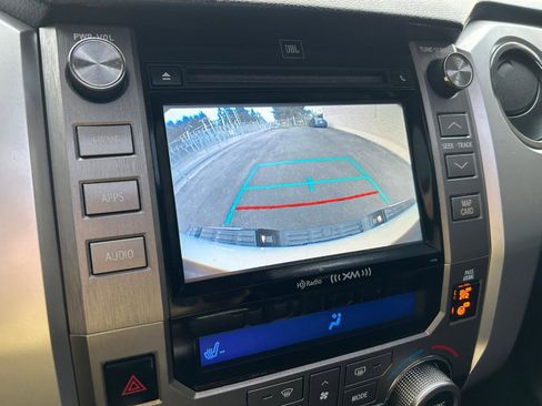 Used 2019 Toyota Tundra Platinum AWD/4WD image 20