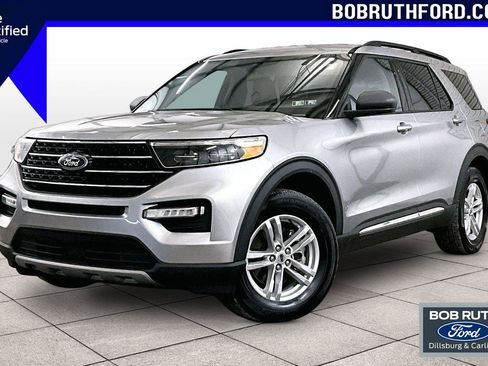 Certified 2021 Ford Explorer XLT w/ Equipment Group 202A image 1