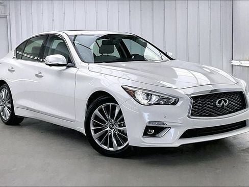 Certified 2023 INFINITI Q50 Luxe w/ Cargo Package AWD/4WD image 35