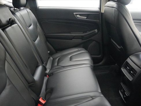 Used 2022 Ford Edge Titanium w/ Equipment Group 301A AWD/4WD image 10