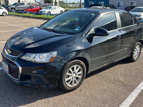 Used 2020 Chevrolet Sonic LT image 5