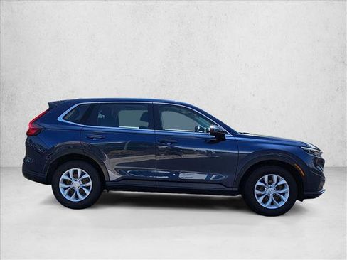 Used 2024 Honda CR-V LX image 4