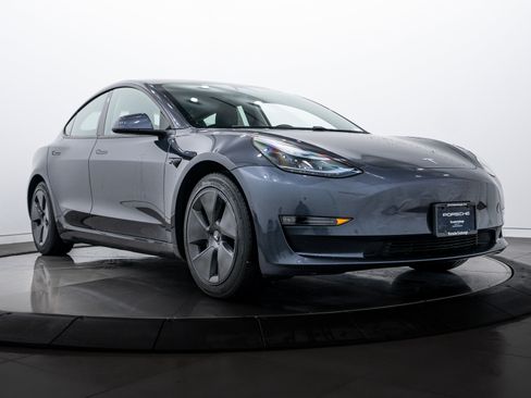 Used 2021 Tesla Model 3 Long Range image 9