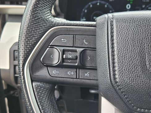 Used 2024 Toyota Tacoma TRD Off-Road AWD/4WD image 18