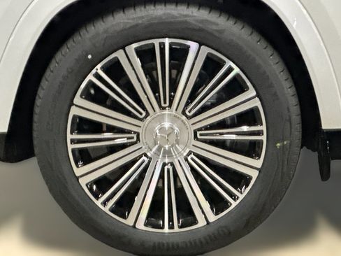 New 2026 Mercedes-Benz Maybach GLS 600 4MATIC image 11
