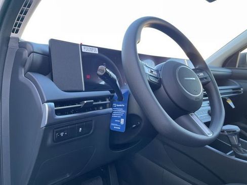 New 2026 Hyundai Tucson SE image 15