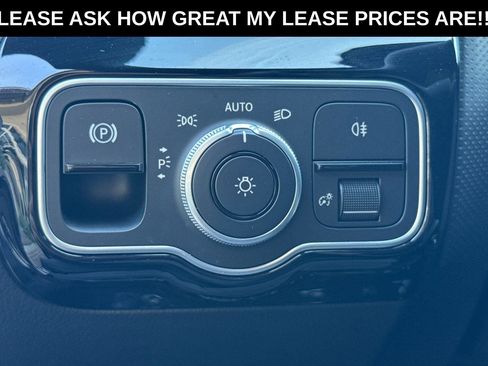 Certified 2025 Mercedes-Benz CLA 250 4MATIC image 30