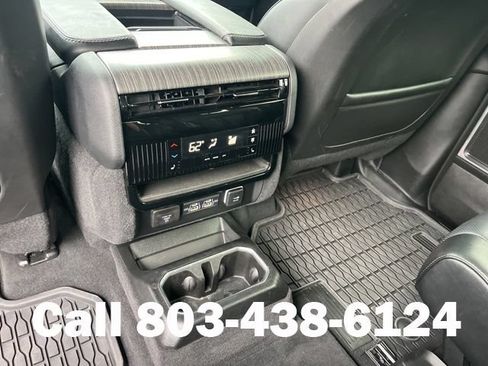 Used 2024 Jeep Wagoneer Series II w/ Convenience Group I AWD/4WD image 14