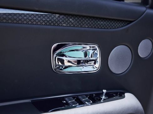 Used 2024 Rolls-Royce Ghost Black Badge AWD/4WD image 40
