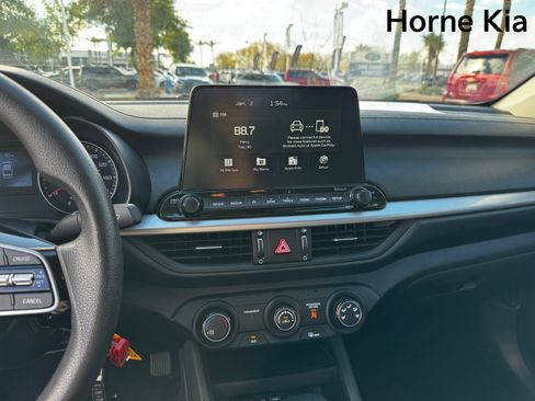 Certified 2021 Kia Forte LXS image 20