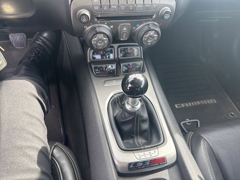 Used 2010 Chevrolet Camaro SS w/ RS Package image 12