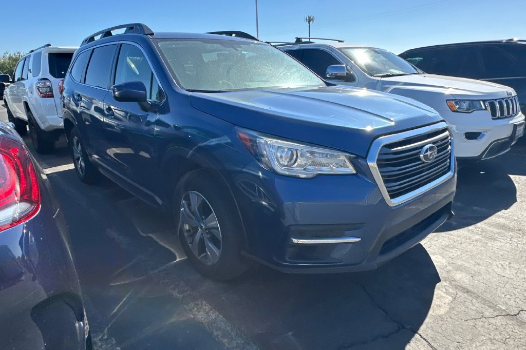 Used 2021 Subaru Ascent Premium w/ Convenience Package AWD/4WD image 2