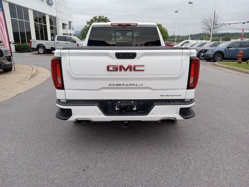 Used 2022 GMC Sierra 1500 Denali AWD/4WD image 6