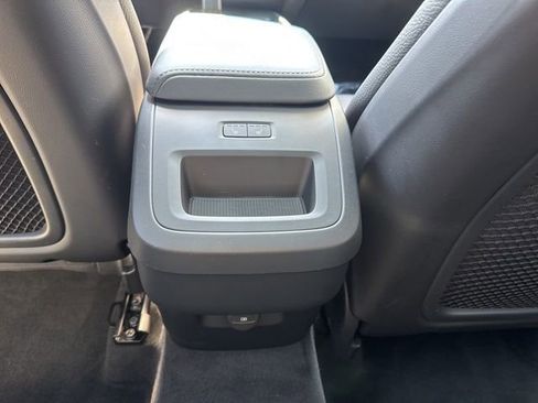 Certified 2025 Volvo XC60 B5 Plus image 16