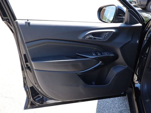 New 2026 Chevrolet Trax LT w/ Driver Confidence Package FWD image 8