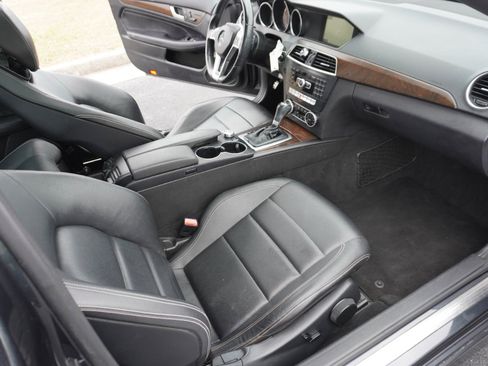 Used 2014 Mercedes-Benz C 250 Coupe image 25